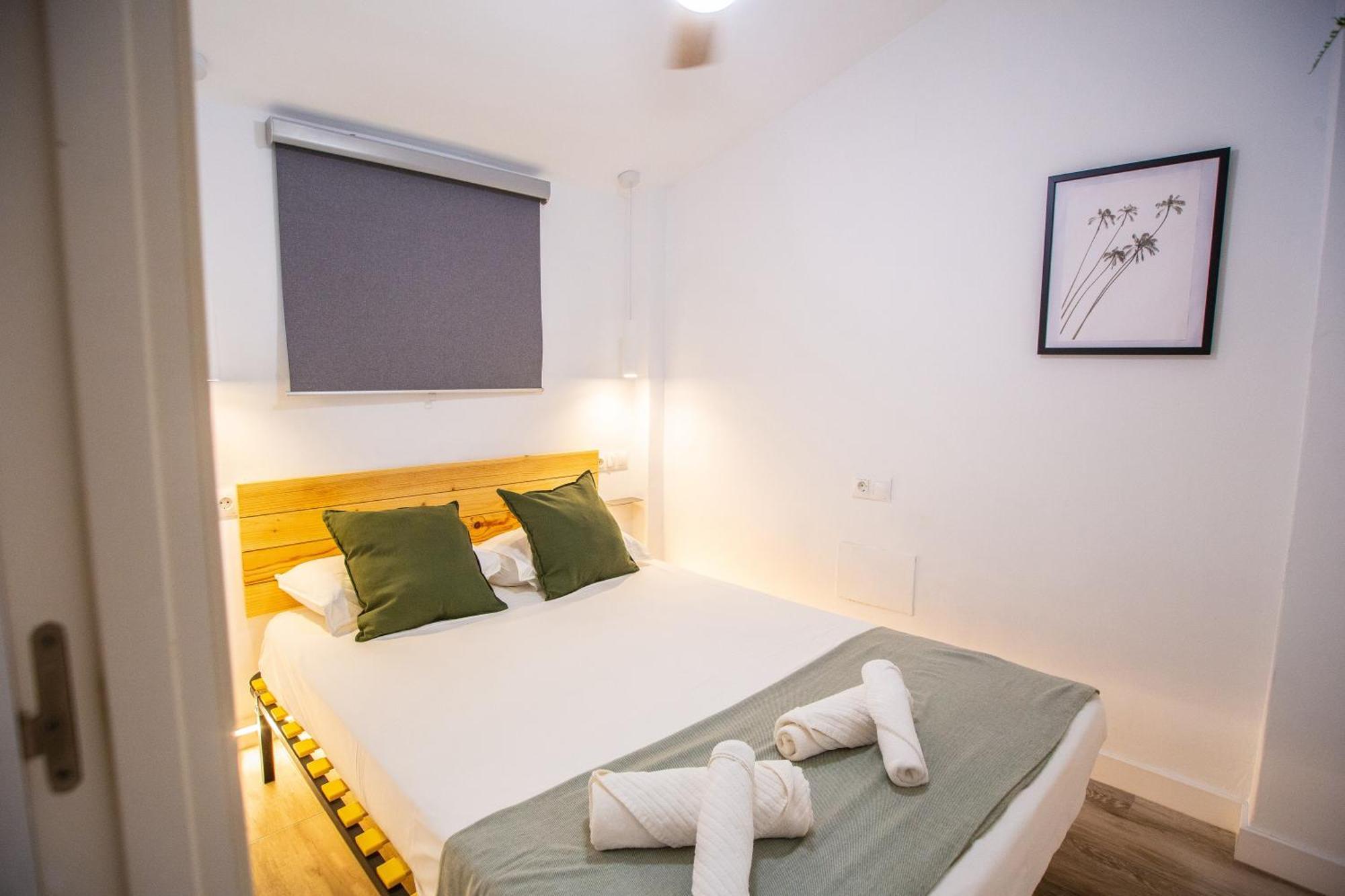 Benalhome - Tu Hogar Con Terraza Y Ducha Exterior Benalmádena Dış mekan fotoğraf
