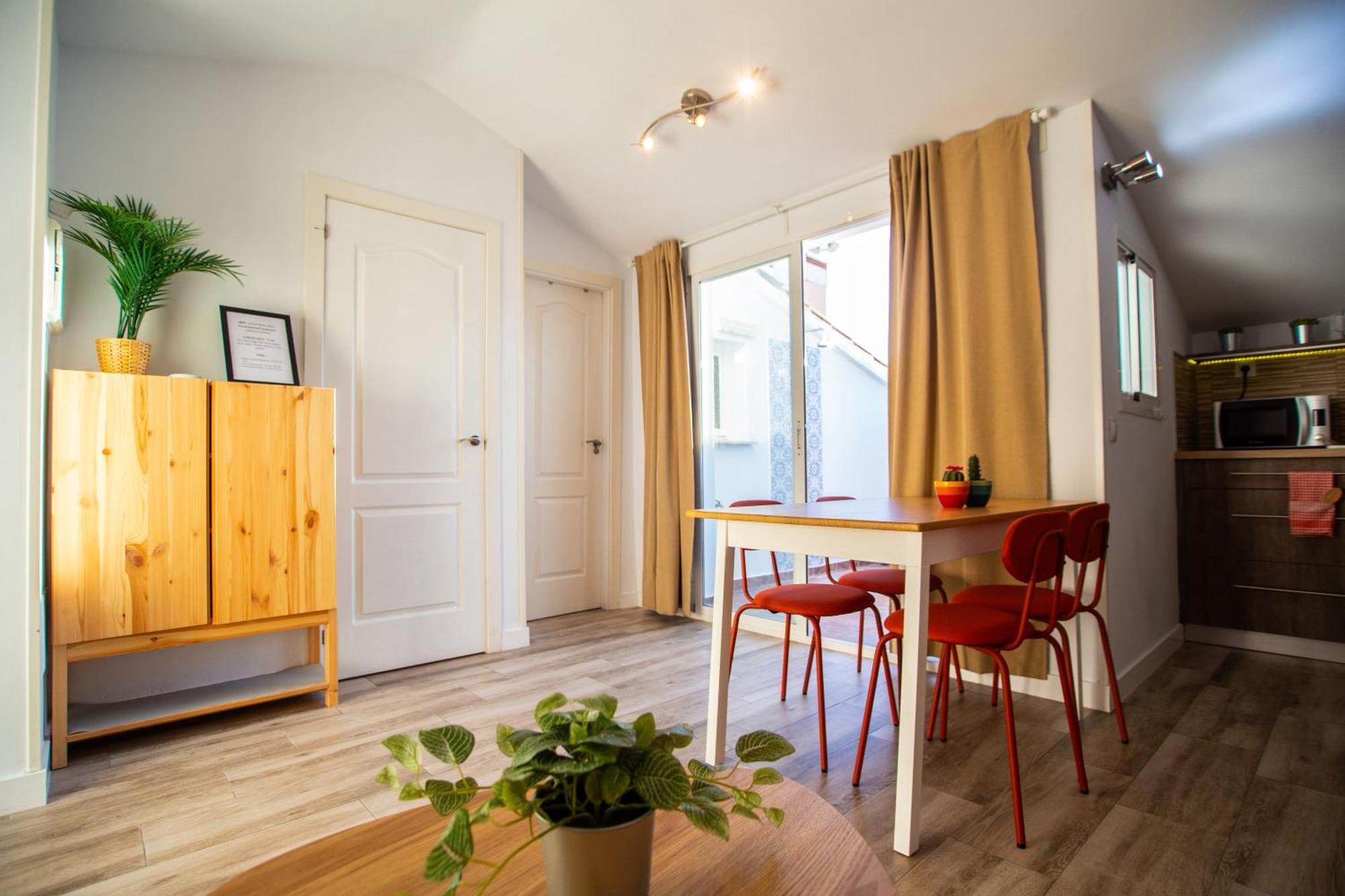 Benalhome - Tu Hogar Con Terraza Y Ducha Exterior Benalmádena Dış mekan fotoğraf