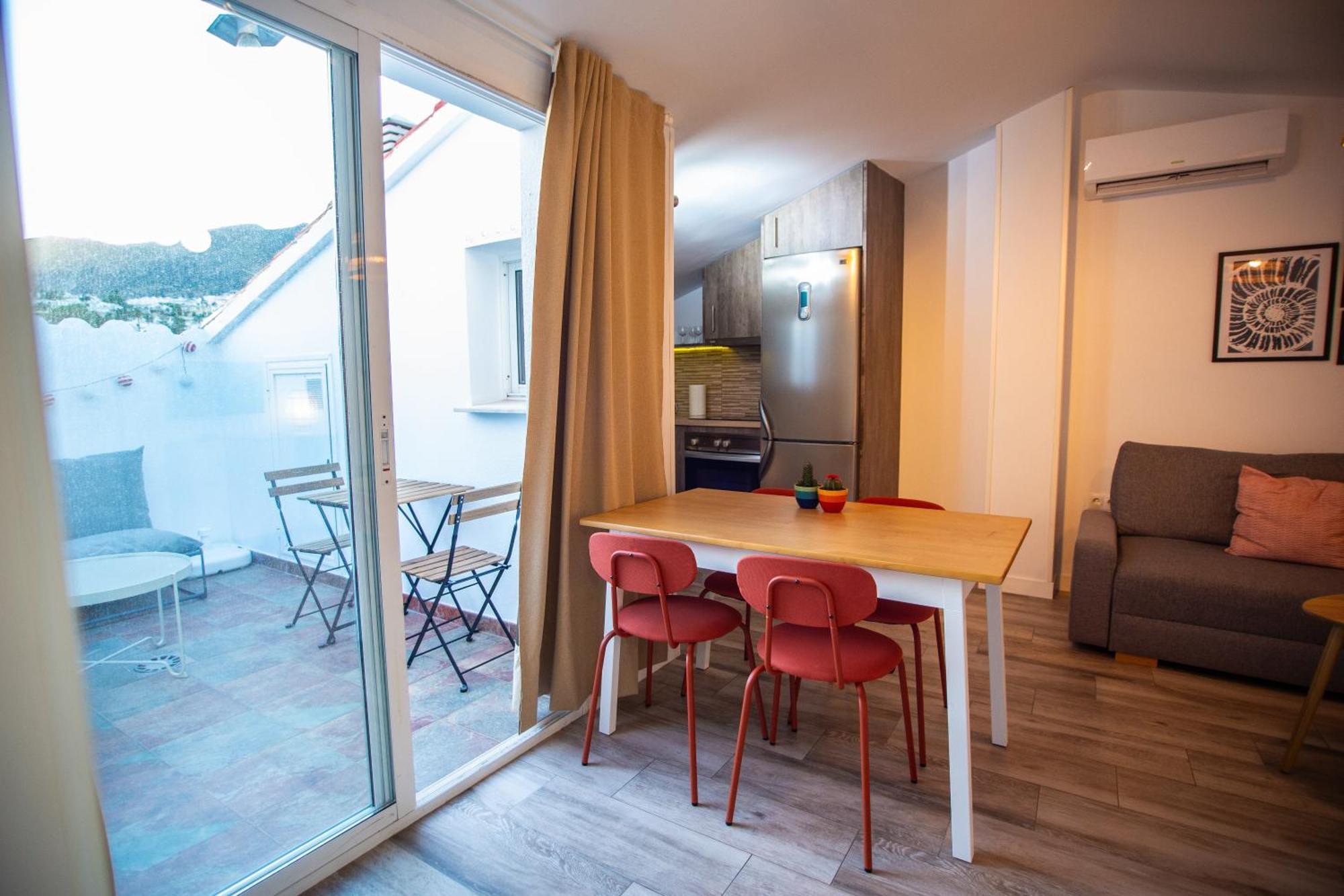 Benalhome - Tu Hogar Con Terraza Y Ducha Exterior Benalmádena Dış mekan fotoğraf